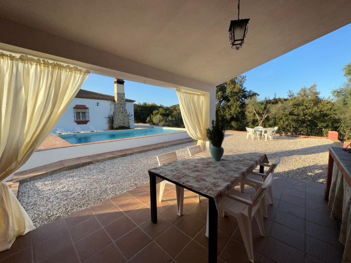 Cortijo Rural Flor De Cazalla カサジャ・デ・ラ・シエラ エクステリア 写真