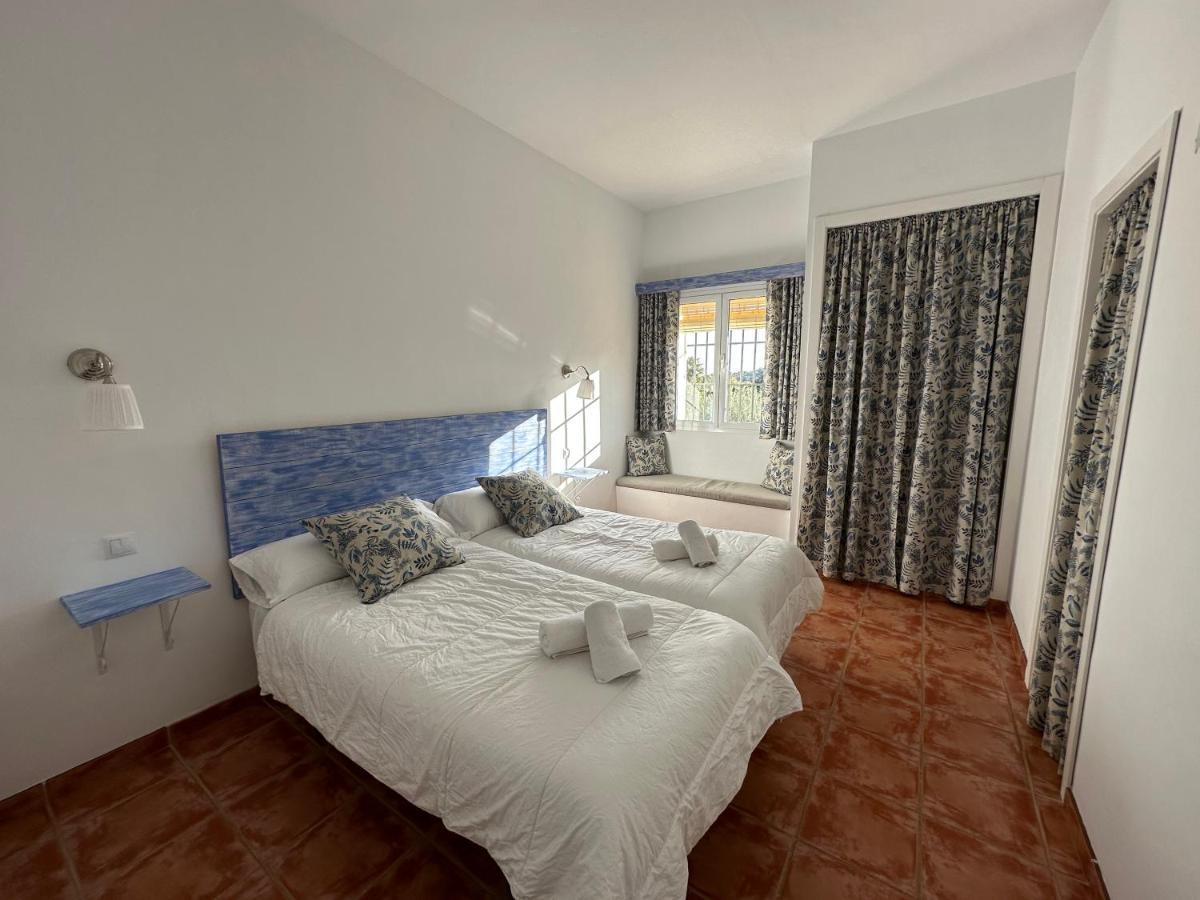 Cortijo Rural Flor De Cazalla カサジャ・デ・ラ・シエラ エクステリア 写真