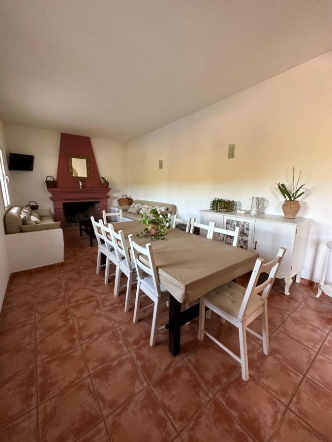 Cortijo Rural Flor De Cazalla カサジャ・デ・ラ・シエラ エクステリア 写真